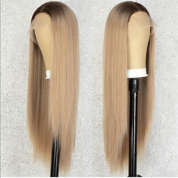💫  22” INDIA HONEY BLONDE OMBRÉ STRAIGHT LACE FRONT WIG💫 - Picture 2 of 3